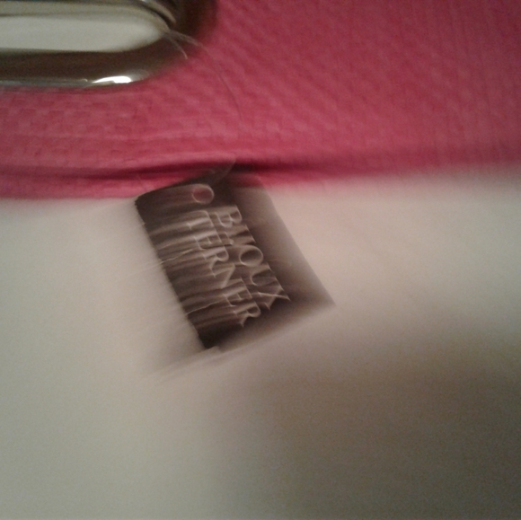 Clutch - Picture 3 of 3